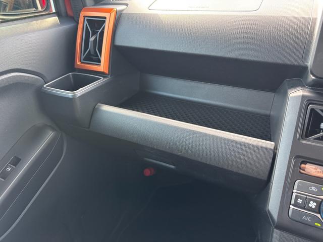 タフトＧターボ１５インチアルミホイール　オートレベリング機能付フルＬＥＤヘッドランプ　ＬＥＤフォグランプ　本革巻ステアリングホイール　本革巻インパネセンターシフト　ＴＦＴカラーマルチインフォメーションディスプレイ（静岡県）の中古車