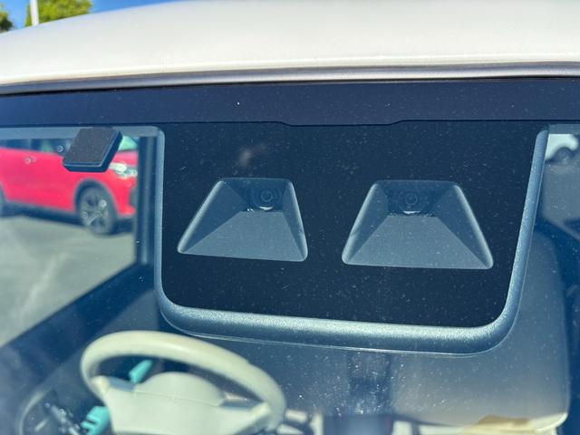 ムーヴキャンバスＧメイクアップＶＳ　ＳＡIII１４インチフルホイールキャップ　ＬＥＤヘッドランプ　キーフリーシステム　両側パワースライドドア　オートエアコン（プッシュ式）　オートライト　置きラクボックス（静岡県）の中古車
