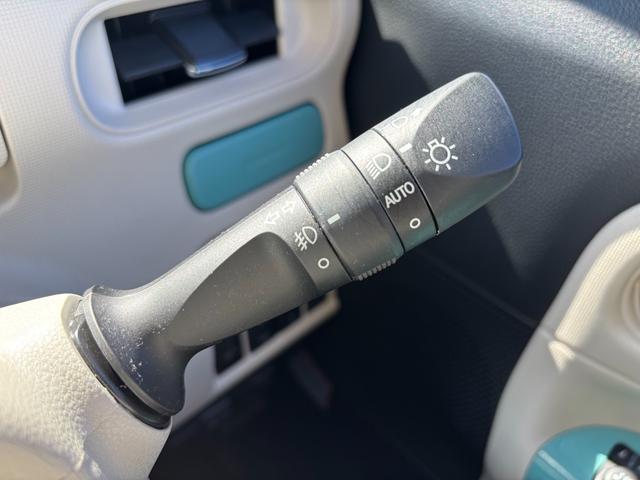 ムーヴキャンバスＧメイクアップＶＳ　ＳＡIII１４インチフルホイールキャップ　ＬＥＤヘッドランプ　キーフリーシステム　両側パワースライドドア　オートエアコン（プッシュ式）　オートライト　置きラクボックス（静岡県）の中古車