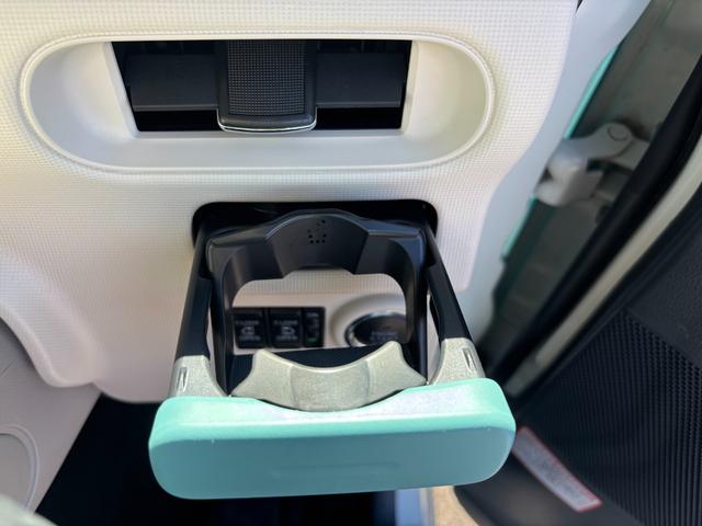 ムーヴキャンバスＧメイクアップＶＳ　ＳＡIII１４インチフルホイールキャップ　ＬＥＤヘッドランプ　キーフリーシステム　両側パワースライドドア　オートエアコン（プッシュ式）　オートライト　置きラクボックス（静岡県）の中古車