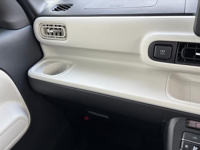 ムーヴキャンバスストライプスＧ１４インチフルホイールキャップ　ＬＥＤヘッドランプ　ＬＥＤフォグランプ　ホっとカップホルダー　両側パワースライドドア　キーフリーシステム　プッシュボタンスタート　ＵＶカットガラス（静岡県）の中古車