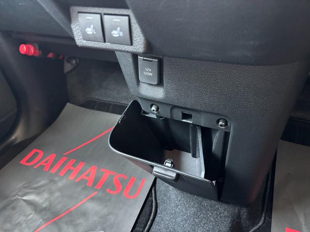 ムーヴキャンバスストライプスＧ　雹害車１４インチフルホイールキャップ　ＬＥＤヘッドランプ　ＬＥＤフォグランプ　ホっとカップホルダー　両側パワースライドドア　キーフリーシステム　プッシュボタンスタート　ＵＶカットガラス（静岡県）の中古車