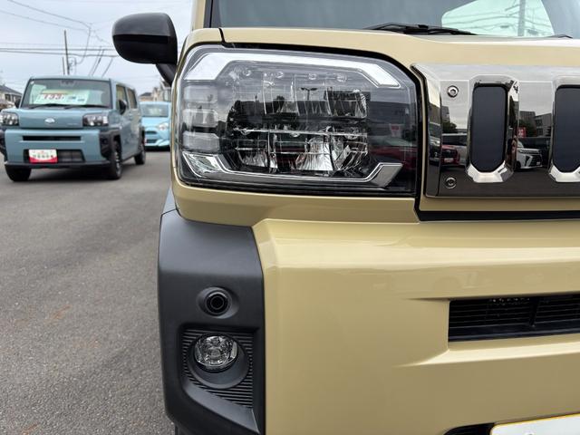 タフトＧ　ダーククロムベンチャー　雹害車１５インチアルミホイール　オートレベリング機能付フルＬＥＤヘッドランプ　ＬＥＤフォグランプ　本革巻ステアリングホイール　本革巻インパネセンターシフト（静岡県）の中古車