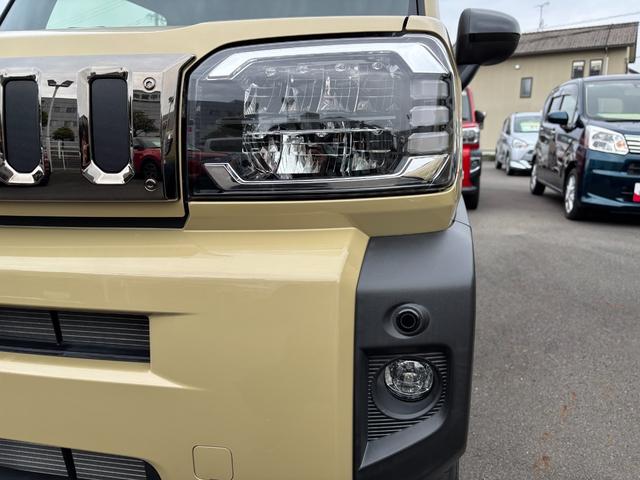 タフトＧ　ダーククロムベンチャー　雹害車１５インチアルミホイール　オートレベリング機能付フルＬＥＤヘッドランプ　ＬＥＤフォグランプ　本革巻ステアリングホイール　本革巻インパネセンターシフト（静岡県）の中古車