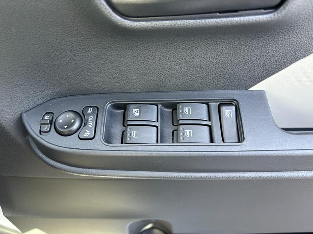 タントX14インチフルホイールキャップ フルLEDヘッドランプ オート格納式カラードドアミラー 左側パワースライドドア TFTカラーマルチインフォメーションディスプレイ フルファブリックシート(静岡県)の中古車