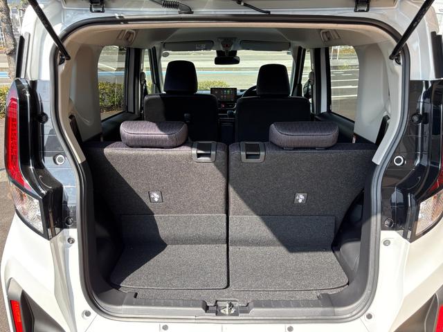 ムーヴＲＳキーフリーシステム　プッシュボタンスタート　ＬＥＤヘッドライト　１５インチアルミホイール　両側パワースライドドア　カラーマルチインフォメーションディスプレイ（静岡県）の中古車