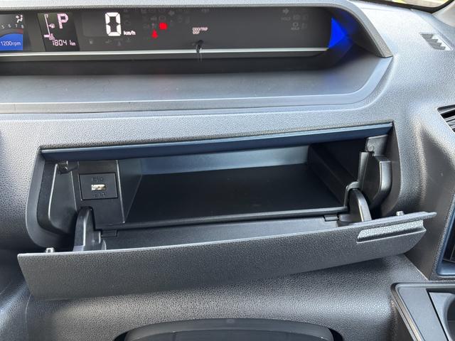 タントカスタムＸ１４インチアルミホイール　大型エアロバンパー　フルＬＥＤヘッドランプ　オート格納式カラードドアミラー　両側パワースライドドア　キーフリーシステム　プッシュボタンスタート（静岡県）の中古車