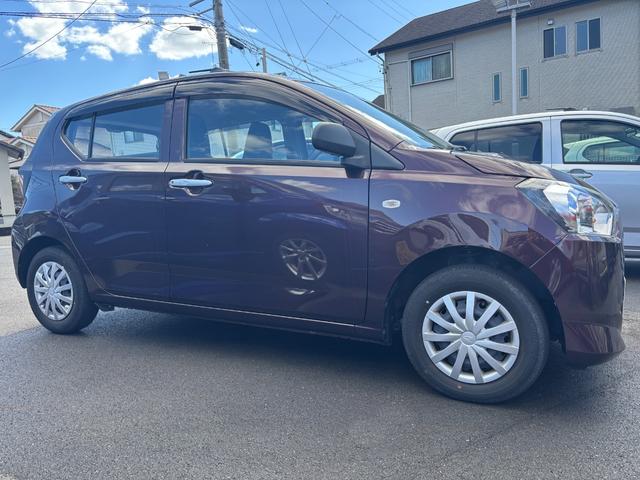 ミライースＬ　ＳＡIII１３インチフルホイールキャップ　マルチリフレクターハロゲンヘッドランプ　可倒式ドアミラー　自発光式デジタルメーターアンバーイルミネーションメーター　マニュアルエアコン（ダイヤル式）　キーレスエントリー（静岡県）の中古車