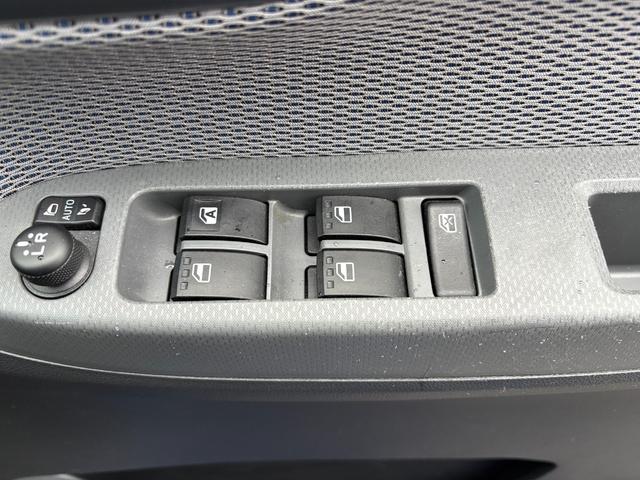 ムーヴカスタム X SAII14インチアルミホイール スーパーUVIRカットガラス ウレタンステアリングホイール ウレタンインパネセンターシフト LEDルームランプ(静岡県)の中古車