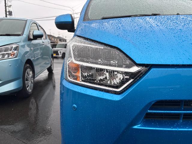 ミライースG SAIII14インチアルミホイール LEDヘッドランプ オート格納式カラードドアミラー 自発光式デジタルメーターブルーイルミネーションメーター オートエアコン(プッシュ式) キーフリーシステム(静岡県)の中古車