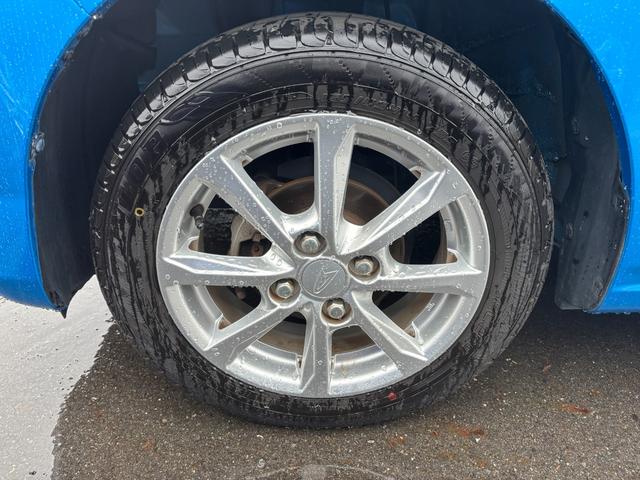 ミライースG SAIII14インチアルミホイール LEDヘッドランプ オート格納式カラードドアミラー 自発光式デジタルメーターブルーイルミネーションメーター オートエアコン(プッシュ式) キーフリーシステム(静岡県)の中古車