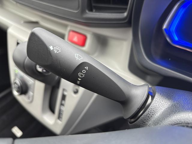 ミライースG SAIII14インチアルミホイール LEDヘッドランプ オート格納式カラードドアミラー 自発光式デジタルメーターブルーイルミネーションメーター オートエアコン(プッシュ式) キーフリーシステム(静岡県)の中古車