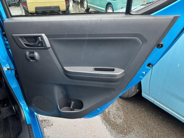 ミライースG SAIII14インチアルミホイール LEDヘッドランプ オート格納式カラードドアミラー 自発光式デジタルメーターブルーイルミネーションメーター オートエアコン(プッシュ式) キーフリーシステム(静岡県)の中古車