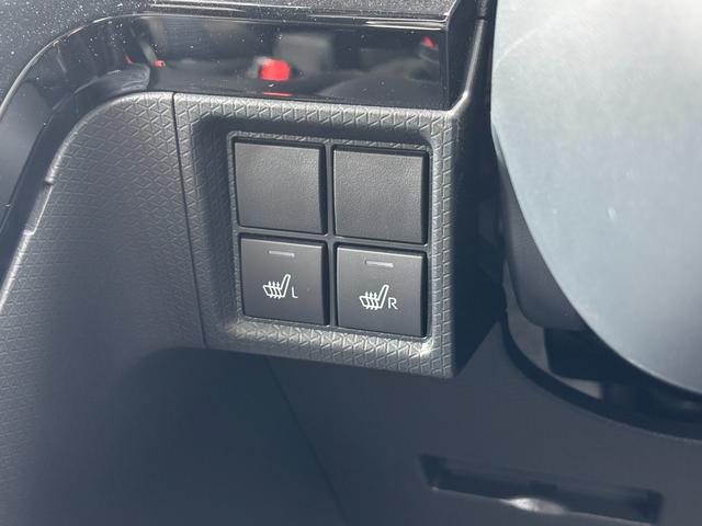 タントカスタムＸ１４インチアルミホイール　大型エアロバンパー　フルＬＥＤヘッドランプ　オート格納式カラードドアミラー　両側パワースライドドア　キーフリーシステム　プッシュボタンスタート（静岡県）の中古車