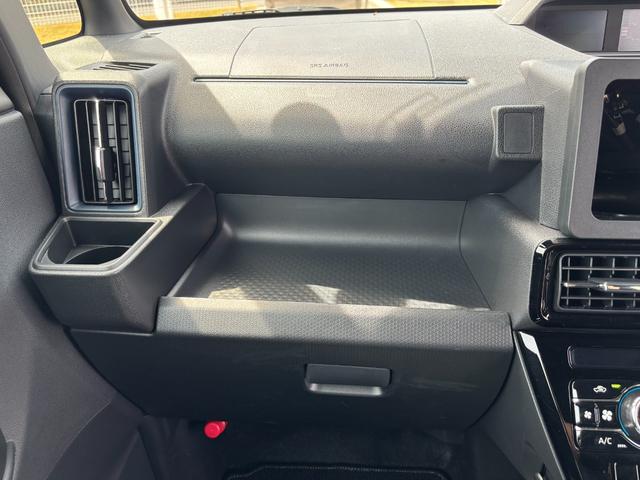 タントカスタムＸ１４インチアルミホイール　大型エアロバンパー　フルＬＥＤヘッドランプ　オート格納式カラードドアミラー　両側パワースライドドア　キーフリーシステム　プッシュボタンスタート（静岡県）の中古車