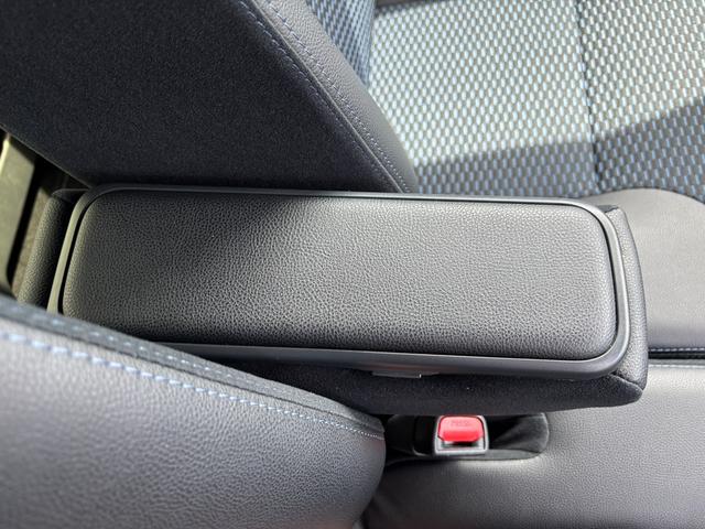 タントカスタムＸ１４インチアルミホイール　大型エアロバンパー　フルＬＥＤヘッドランプ　オート格納式カラードドアミラー　両側パワースライドドア　キーフリーシステム　プッシュボタンスタート（静岡県）の中古車