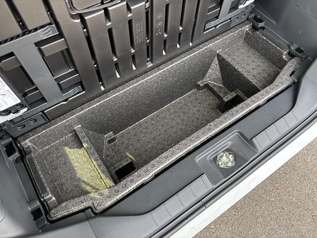 タントカスタムＸ１４インチアルミホイール　大型エアロバンパー　フルＬＥＤヘッドランプ　オート格納式カラードドアミラー　両側パワースライドドア　キーフリーシステム　プッシュボタンスタート（静岡県）の中古車