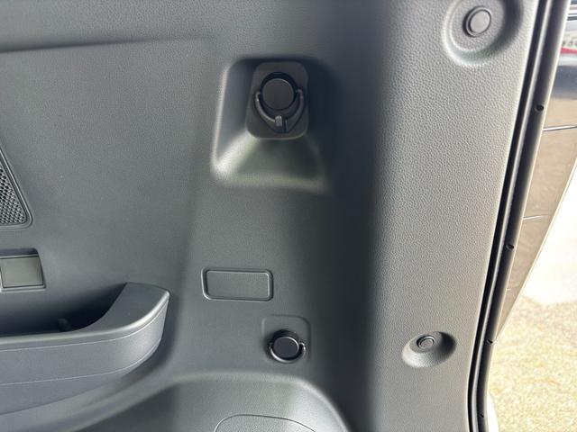 タントカスタムＸ１４インチアルミホイール　大型エアロバンパー　フルＬＥＤヘッドランプ　オート格納式カラードドアミラー　両側パワースライドドア　キーフリーシステム　プッシュボタンスタート（静岡県）の中古車