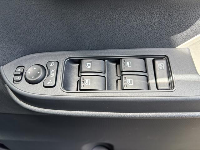 タントＸ１４インチフルホイールキャップ　フルＬＥＤヘッドランプ　オート格納式カラードドアミラー　左側パワースライドドア　ＴＦＴカラーマルチインフォメーションディスプレイ　フルファブリックシート（静岡県）の中古車