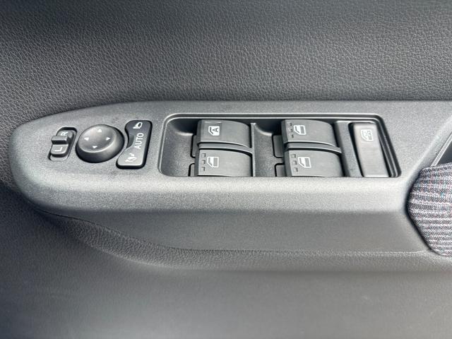 ムーヴGキーフリーシステム プッシュボタンスタート LEDヘッドライト 14インチアルミホイール TFTカラーマルチインフォメーションディスプレイ 左側パワースライドドア タコメーター(静岡県)の中古車