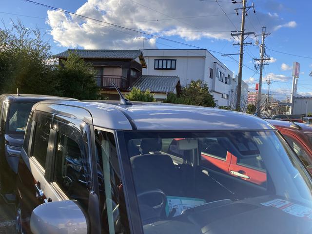 ムーヴキャンバスＧブラックインテリアリミテッド　ＳＡIII１４インチフルホイールキャップ　ＬＥＤヘッドランプ　キーフリーシステム　両側パワースライドドア　オートエアコン（プッシュ式）　オートライト　置きラクボックス（静岡県）の中古車