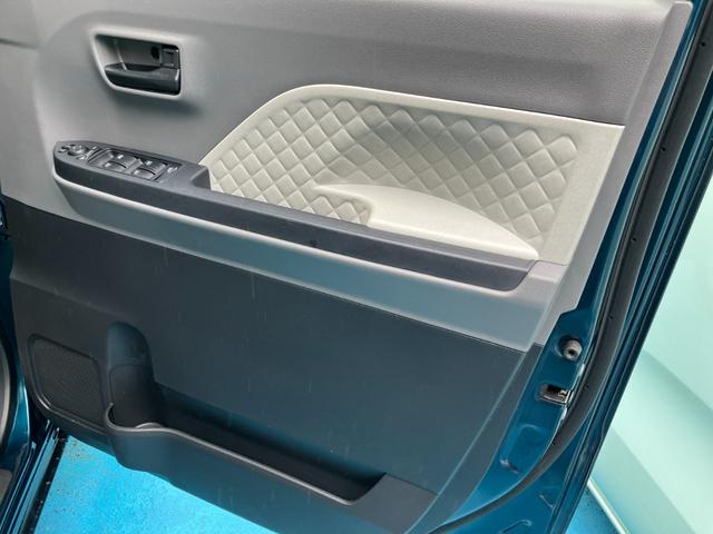 タントＸセレクション３６０度スーパーＵＶＩＲカットガラス　格納式シートバックテーブル　シートバックポケット　運転席シートリフター　チルトステアリング　シートヒーター　リヤヒーターダクト（静岡県）の中古車