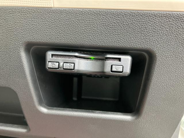 ムーヴキャンバスＸメイクアップリミテッド　ＳＡIII１４インチフルホイールキャップ　キーフリーシステム　両側パワースライドドア　オートエアコン（プッシュ式）　オートライト　置きラクボックス（静岡県）の中古車