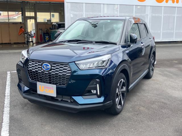 ロッキープレミアムＧ　ＨＥＶアルミホイール　ＵＶＩＲカット遮音ガラス　フルＬＥＤヘッドランプ　運転席・助手席シートヒーター　革巻きステアリングホイール　本革シフトノブ　アクティブマルチインフォメーションメーター（静岡県）の中古車