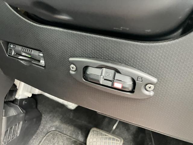 タントカスタムＸ１４インチアルミホイール　大型エアロバンパー　フルＬＥＤヘッドランプ　オート格納式カラードドアミラー　両側パワースライドドア　キーフリーシステム　プッシュボタンスタート（静岡県）の中古車