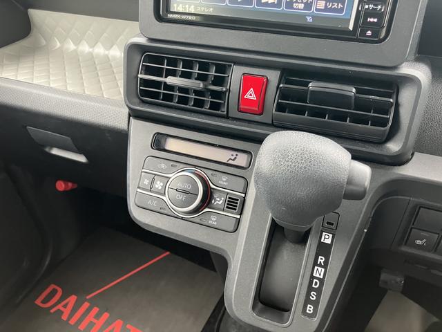 タントＸ１４インチフルホイールキャップ　フルＬＥＤヘッドランプ　オート格納式カラードドアミラー　左側パワースライドドア　ＴＦＴカラーマルチインフォメーションディスプレイ　フルファブリックシート（静岡県）の中古車
