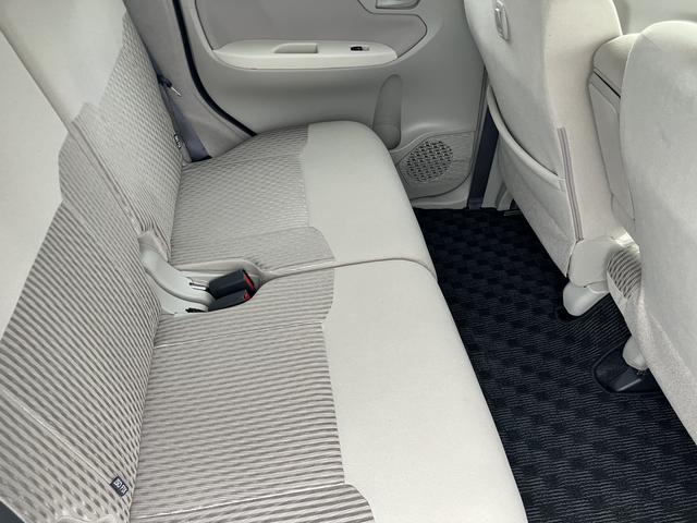 ムーヴＬ　ＳＡIII１４インチフルホイールキャップ　ＵＶカットゴラス（フロントドア）　ウレタンステアリングホイール　キーレスエントリー　マニュアルエアコン（ダイヤル式）（静岡県）の中古車