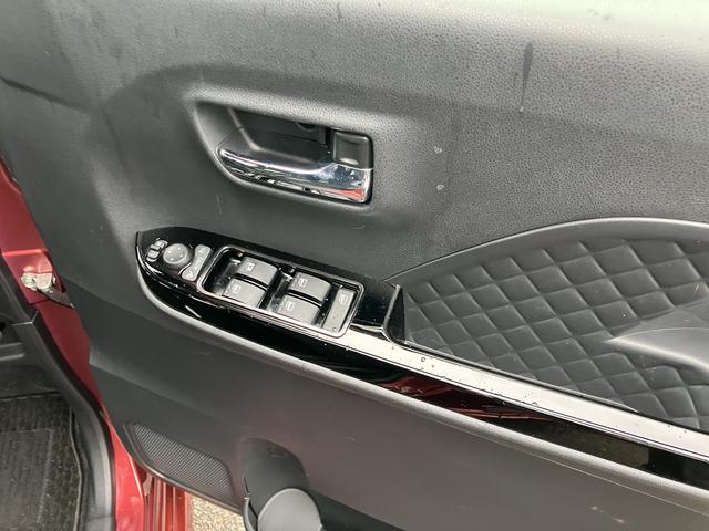 タントカスタムＲＳスタイルセレクション１５インチアルミホイール　大型エアロバンパー　フルＬＥＤヘッドランプ　オート格納式カラードドアミラー　革巻ステアリングホイール　両側パワースライドドア（静岡県）の中古車