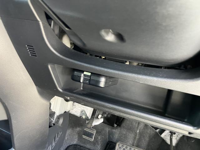ウェイクＬリミテッドＳＡIII４ＷＤ　１４インチアルミホイール　キーフリーシステム　プッシュンボタンスタート　オートライト　ＵＶカットガラス　フロントフォグランプ　オートエアコン（プッシュ式）（静岡県）の中古車