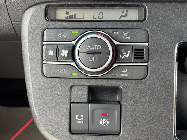 ムーヴキャンバスストライプスＧ１４インチフルホイールキャップ　ＬＥＤヘッドランプ　ＬＥＤフォグランプ　ホっとカップホルダー　両側パワースライドドア　キーフリーシステム　プッシュボタンスタート　ＵＶカットガラス（静岡県）の中古車