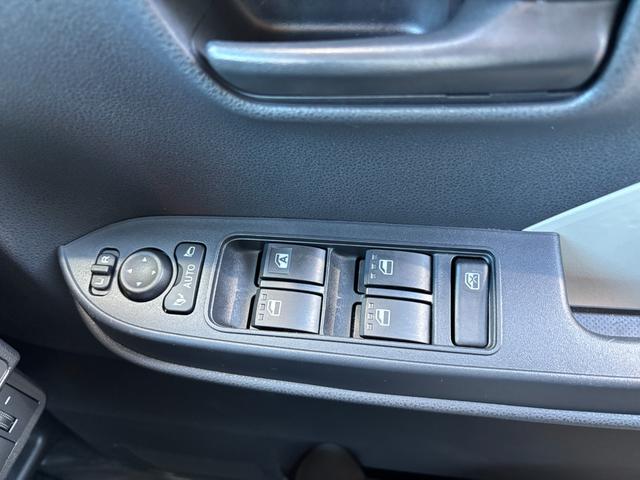 タントＸ１４インチフルホイールキャップ　フルＬＥＤヘッドランプ　オート格納式カラードドアミラー　左側パワースライドドア　ＴＦＴカラーマルチインフォメーションディスプレイ　フルファブリックシート（静岡県）の中古車