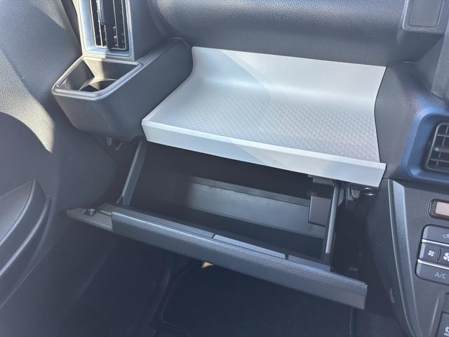 タントＸ１４インチフルホイールキャップ　フルＬＥＤヘッドランプ　オート格納式カラードドアミラー　左側パワースライドドア　ＴＦＴカラーマルチインフォメーションディスプレイ　フルファブリックシート（静岡県）の中古車