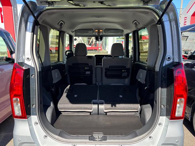 タントＸ１４インチフルホイールキャップ　フルＬＥＤヘッドランプ　オート格納式カラードドアミラー　左側パワースライドドア　ＴＦＴカラーマルチインフォメーションディスプレイ　フルファブリックシート（静岡県）の中古車