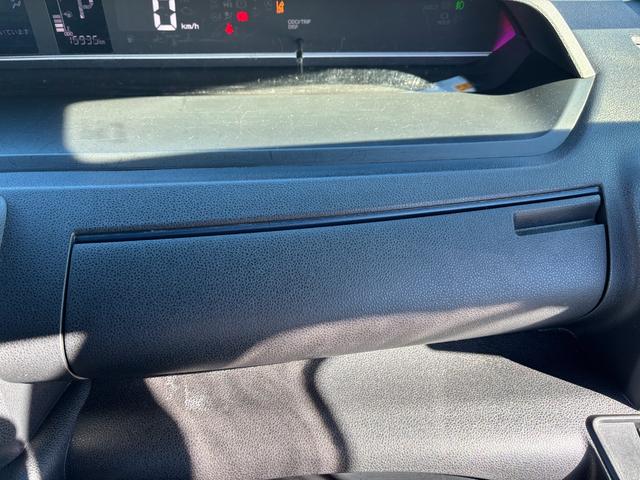 タントカスタムＸ１４インチアルミホイール　大型エアロバンパー　フルＬＥＤヘッドランプ　オート格納式カラードドアミラー　両側パワースライドドア　キーフリーシステム　プッシュボタンスタート（静岡県）の中古車