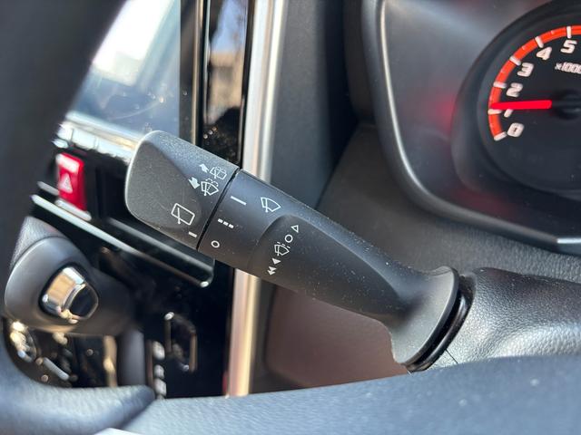 トールＧ　リミテッド　ＳＡIIIキーフリーシステム　プッシュボタンスタート　オートエアコン（プッシュ式）　両側パワースライドドア　マルチインフォメーションディスプレイ（静岡県）の中古車