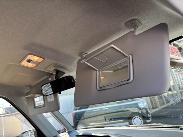 トールＧ　リミテッド　ＳＡIIIキーフリーシステム　プッシュボタンスタート　オートエアコン（プッシュ式）　両側パワースライドドア　マルチインフォメーションディスプレイ（静岡県）の中古車