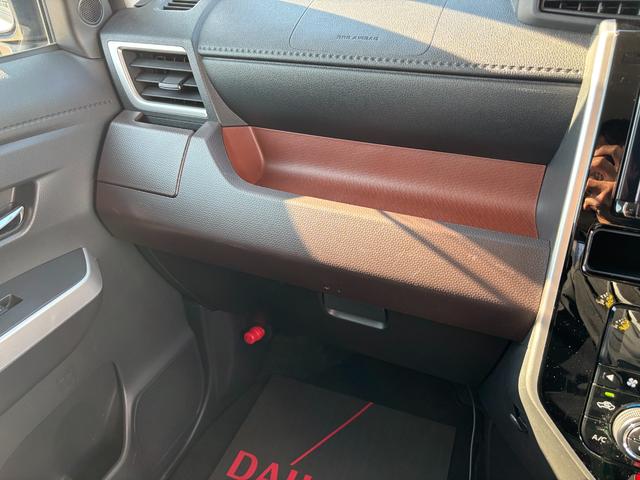 トールＧ　リミテッド　ＳＡIIIキーフリーシステム　プッシュボタンスタート　オートエアコン（プッシュ式）　両側パワースライドドア　マルチインフォメーションディスプレイ（静岡県）の中古車