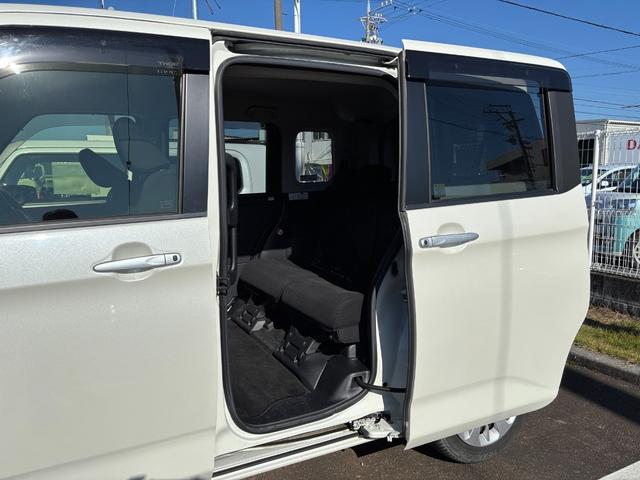 トールＧ　リミテッド　ＳＡIIIキーフリーシステム　プッシュボタンスタート　オートエアコン（プッシュ式）　両側パワースライドドア　マルチインフォメーションディスプレイ（静岡県）の中古車