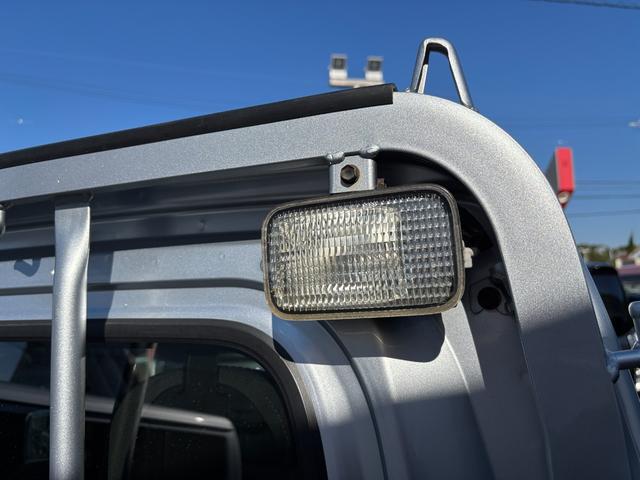 ハイゼットトラックエクストラＳＡIIIｔ２ＷＤ　ＭＴ　キーフリーシステム　マニュアルエアコン　パワーステアリング　パワーウィンドウ　ＵＶカットガラス　ハロゲンヘッドライト（静岡県）の中古車