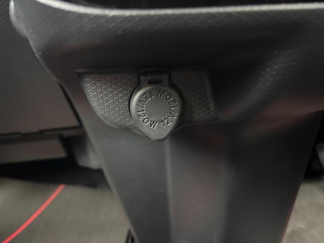 タントカスタムRS15インチアルミホイール キーフリーシステム プッシュボタンスタート オートエアコン(プッシュ式) フルLEDヘッドランプ オート格納式カラードドアミラー 本革巻ステアリングホイール(静岡県)の中古車