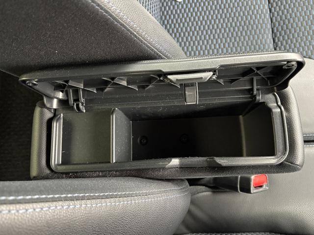 タントカスタムRS15インチアルミホイール キーフリーシステム プッシュボタンスタート オートエアコン(プッシュ式) フルLEDヘッドランプ オート格納式カラードドアミラー 本革巻ステアリングホイール(静岡県)の中古車