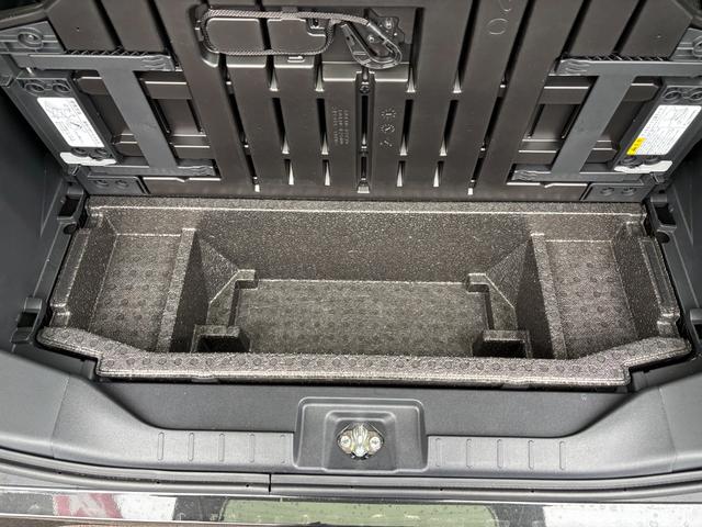 タントカスタムRS15インチアルミホイール キーフリーシステム プッシュボタンスタート オートエアコン(プッシュ式) フルLEDヘッドランプ オート格納式カラードドアミラー 本革巻ステアリングホイール(静岡県)の中古車