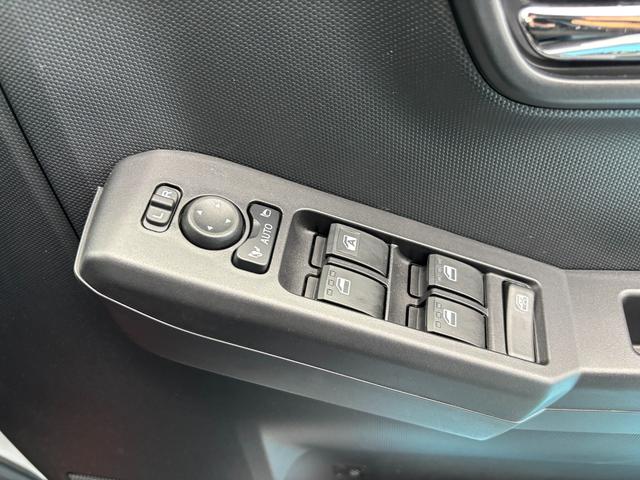 タフトG15インチアルミホイール オートレベリング機能付フルLEDヘッドランプ LEDフォグランプ 本革巻ステアリングホイール 本革巻インパネセンターシフト TFTカラーマルチインフォメーションディスプレイ(静岡県)の中古車