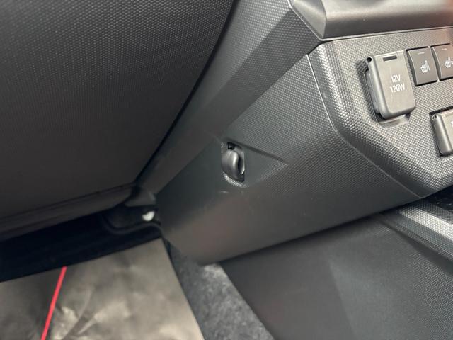 タフトG15インチアルミホイール オートレベリング機能付フルLEDヘッドランプ LEDフォグランプ 本革巻ステアリングホイール 本革巻インパネセンターシフト TFTカラーマルチインフォメーションディスプレイ(静岡県)の中古車