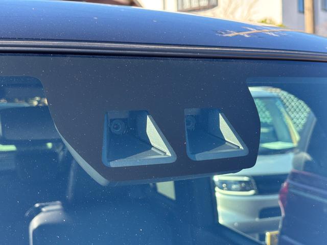 タントカスタムＸ１４インチアルミホイール　大型エアロバンパー　フルＬＥＤヘッドランプ　オート格納式カラードドアミラー　両側パワースライドドア　キーフリーシステム　プッシュボタンスタート（静岡県）の中古車