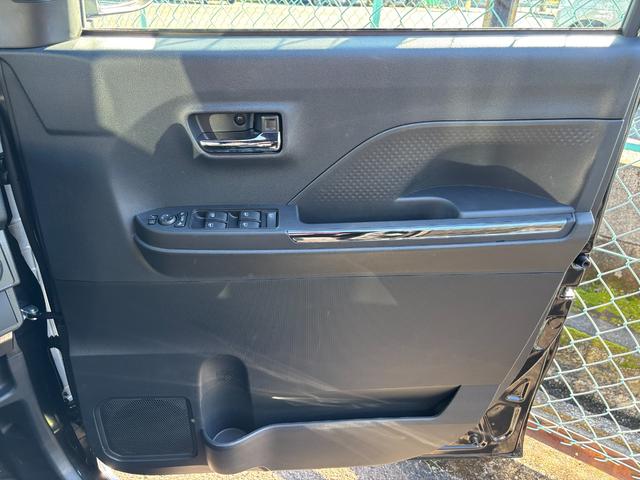 タントカスタムＸ１４インチアルミホイール　大型エアロバンパー　フルＬＥＤヘッドランプ　オート格納式カラードドアミラー　両側パワースライドドア　キーフリーシステム　プッシュボタンスタート（静岡県）の中古車